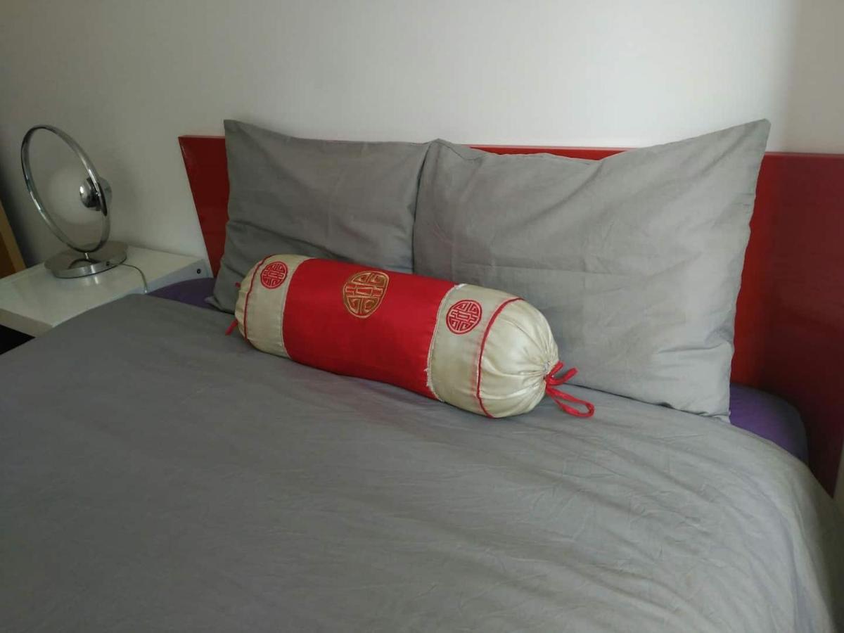 Stylish Flat, 2 Bathrooms And Swimming Pool, Next To The Beach! Sant Adria de Besos Ngoại thất bức ảnh
