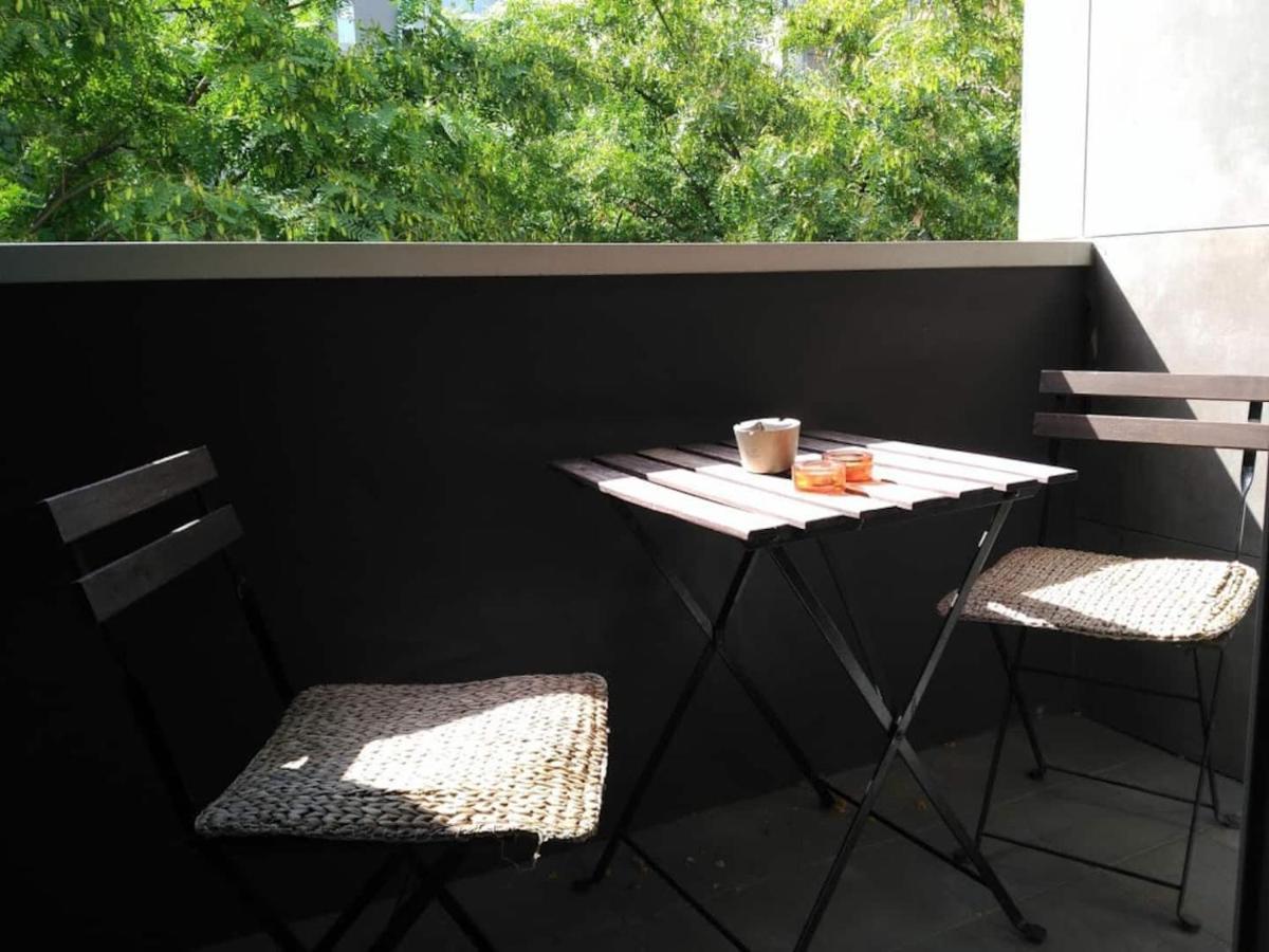 Stylish Flat, 2 Bathrooms And Swimming Pool, Next To The Beach! Sant Adria de Besos Ngoại thất bức ảnh